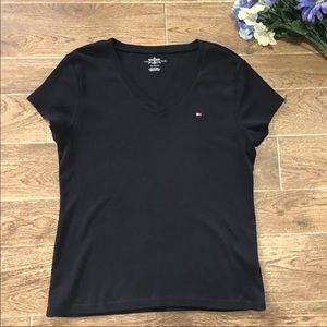 Black v neck Tommy Hilfiger